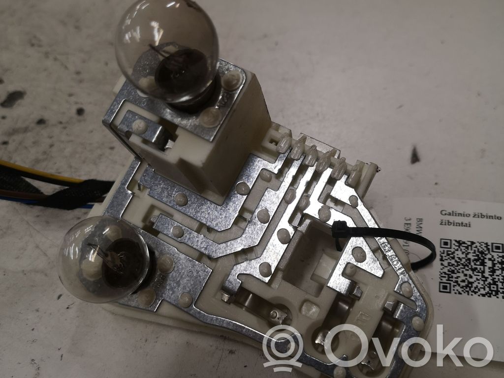 BMW 3 E90 E91 Tail light bulb cover holder 