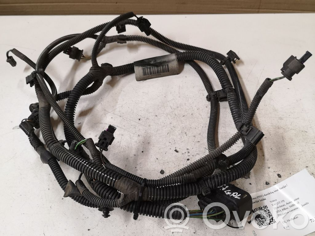 Volvo V40 Parking sensor (PDC) wiring loom 