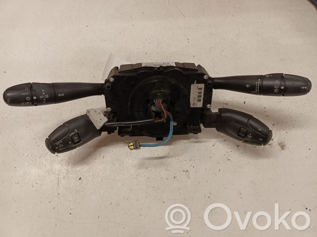 Peugeot 207 Bloc semnalizator și ștergător parbriz 