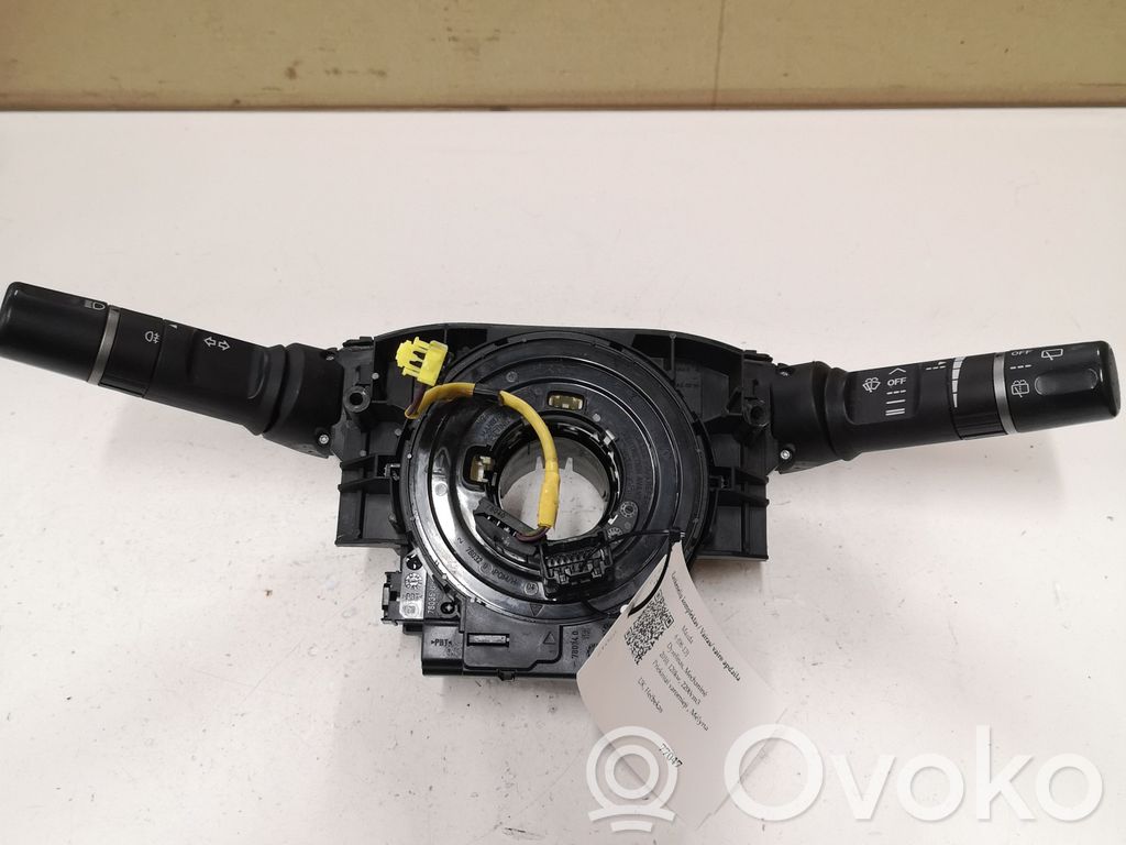 Commodo, commande essuie-glace/phare   GS1M66120A,DF7166122,GS1M66128,D65166CS0