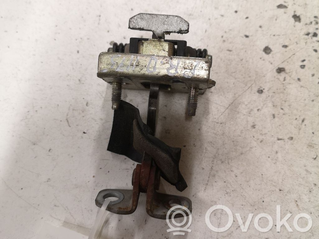 Etuoven pidätin