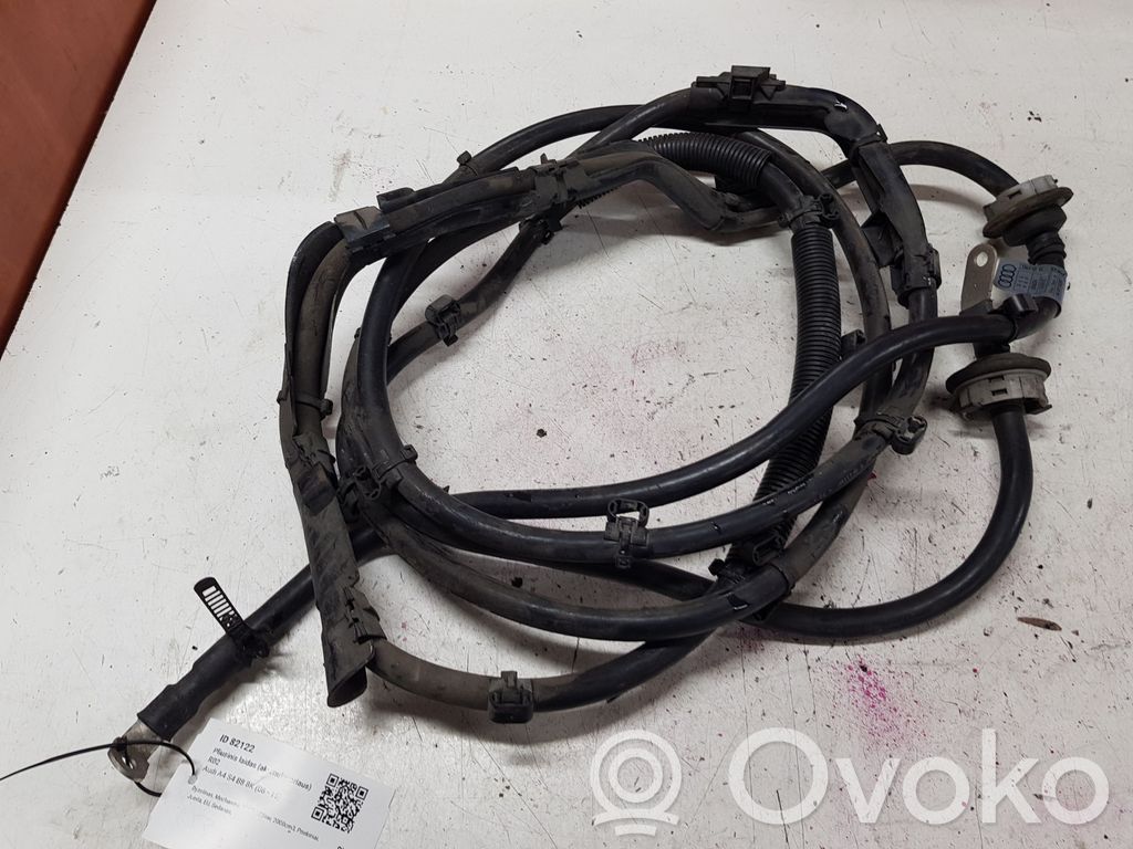 Audi A4 S4 B8 8K Cablu cu bornă pozitivă (baterie) 