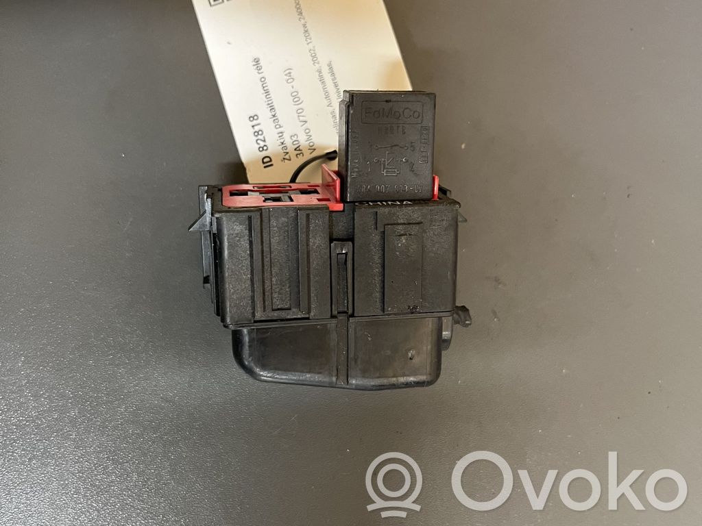 Volvo V70 Glow plug pre-heat relay 