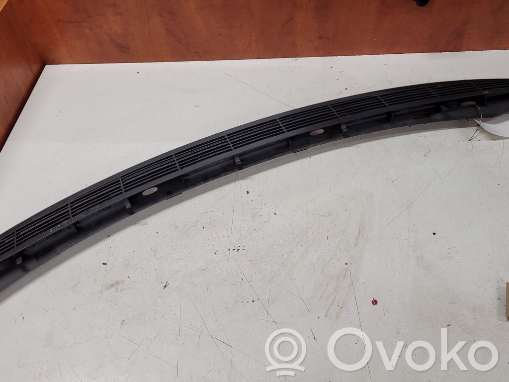 Wiper trim   5146705834708,14121810