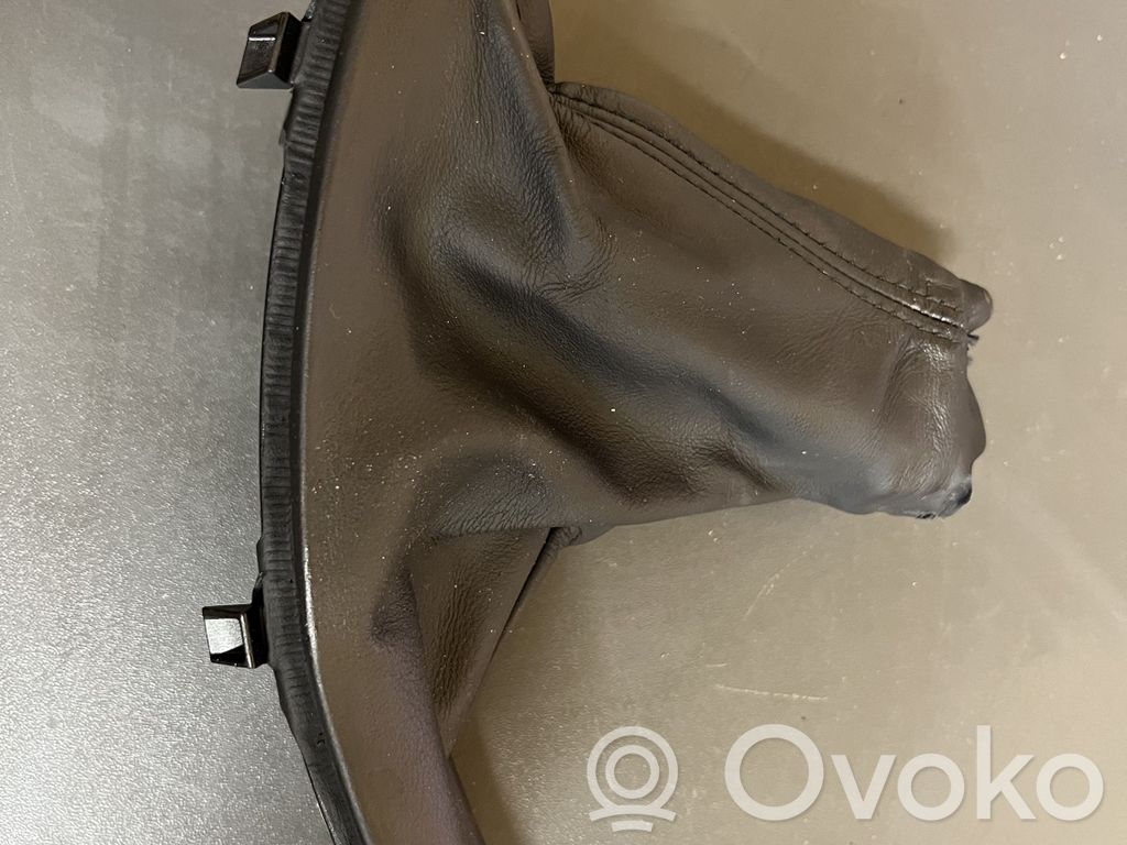 BMW 3 E90 E91 Soufflet levier de vitesse (cuir / tissu) 