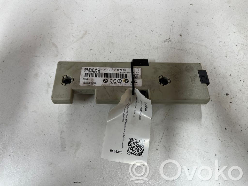 BMW 3 E90 E91 Antenos stiprintuvas 
