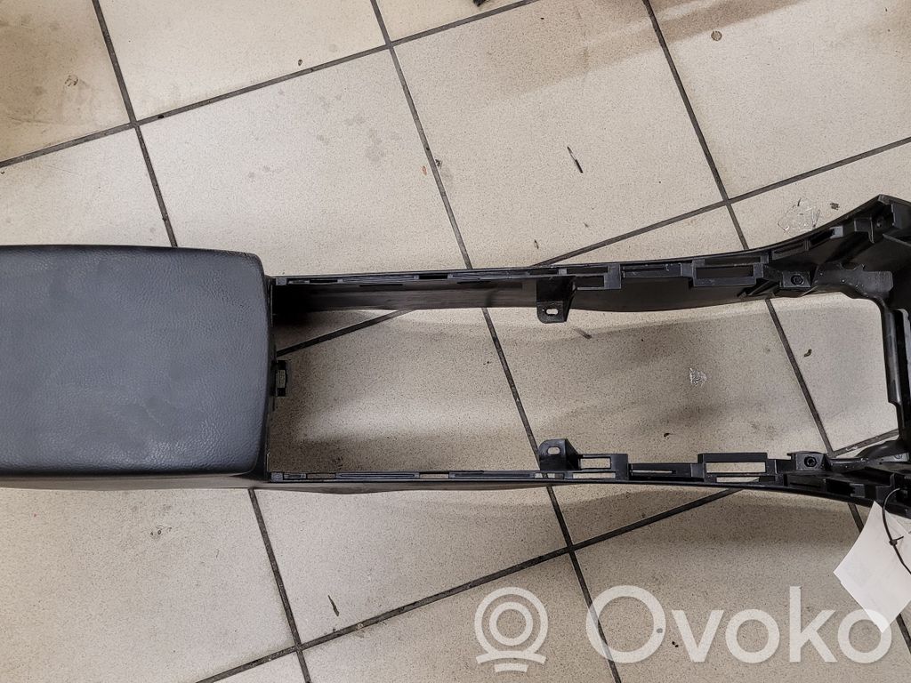 Mazda 6 Center console 
