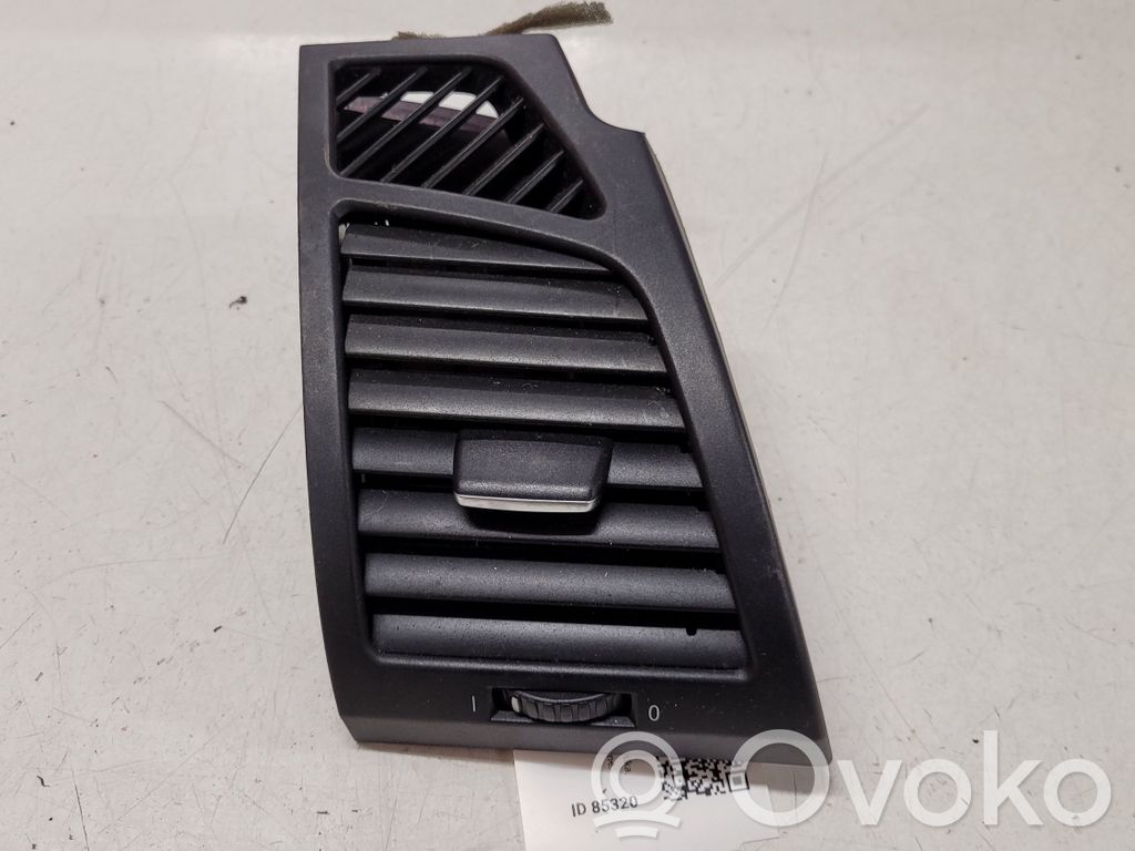 BMW 1 E81 E87 Šoninės oro grotelės 