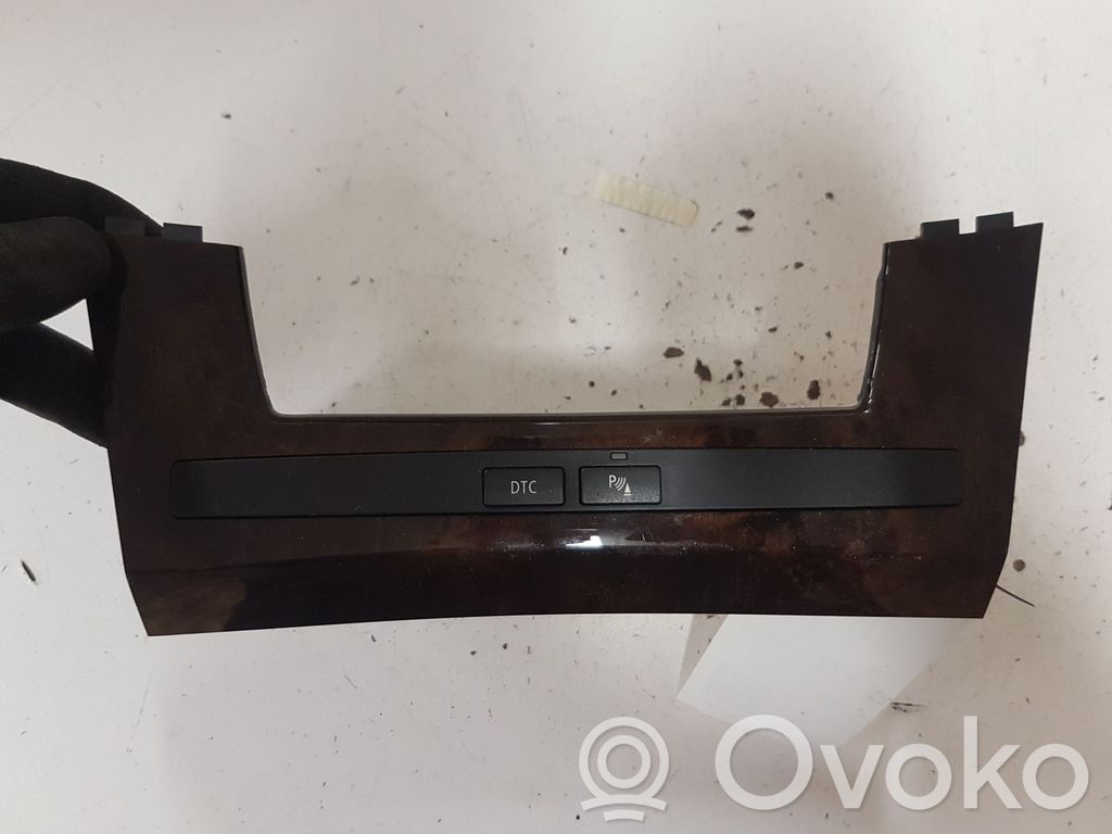 Parking (PDC) sensor switch   13580360,6952477