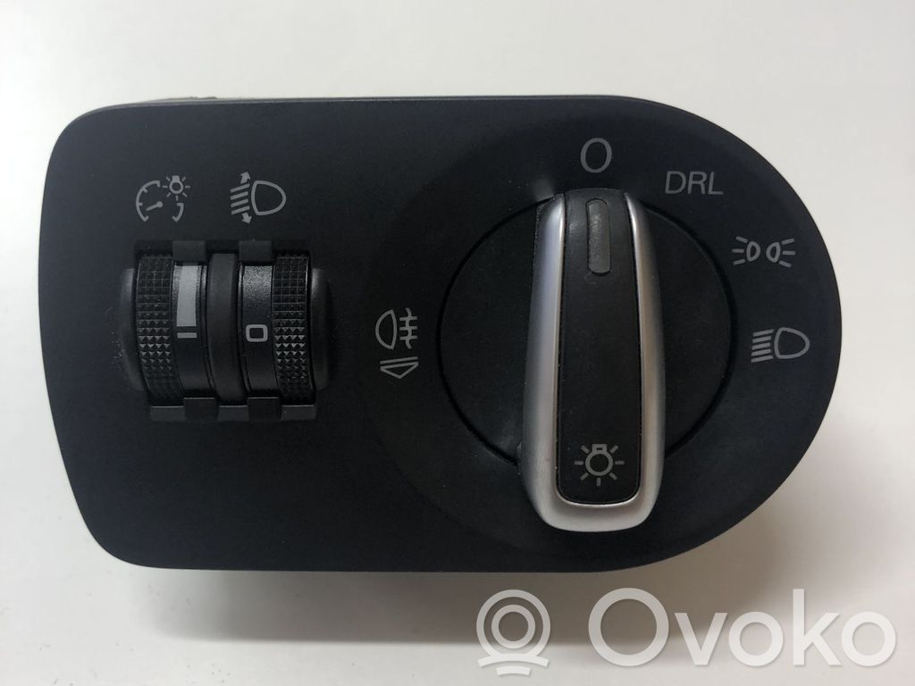 Audi A3 S3 8P Light switch 