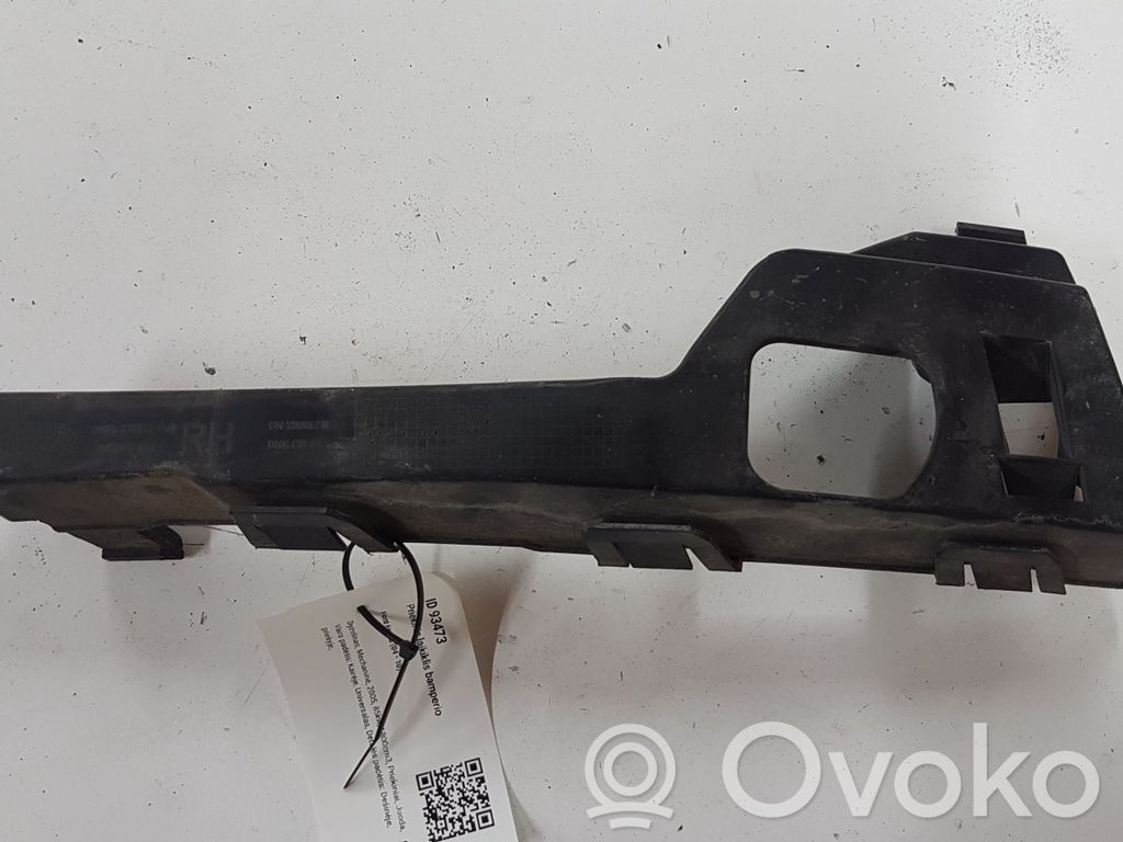 Ford Focus Front bumper mounting bracket 