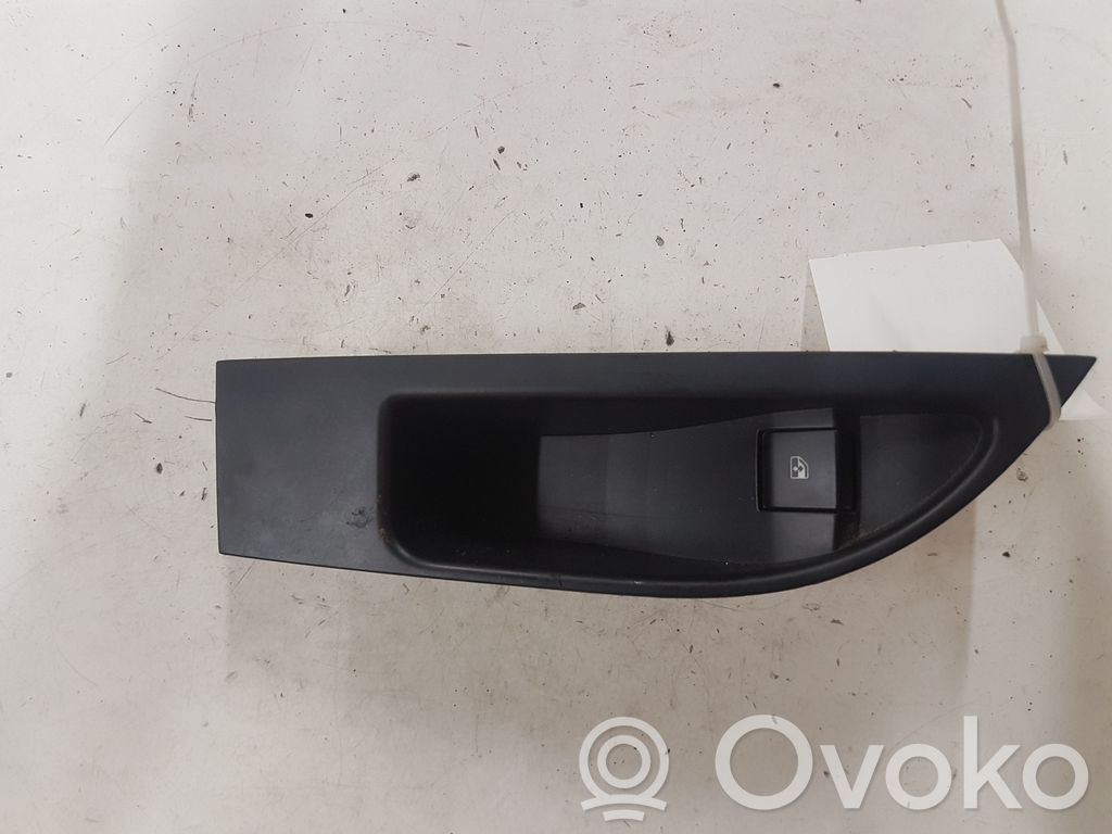 Opel Astra J Electric window control switch 