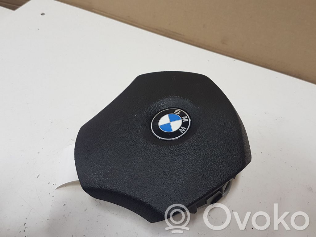 BMW 3 E90 E91 Vairo oro pagalvė 
