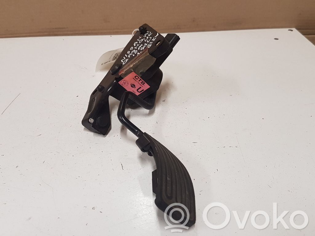Nissan Qashqai Accelerator throttle pedal 
