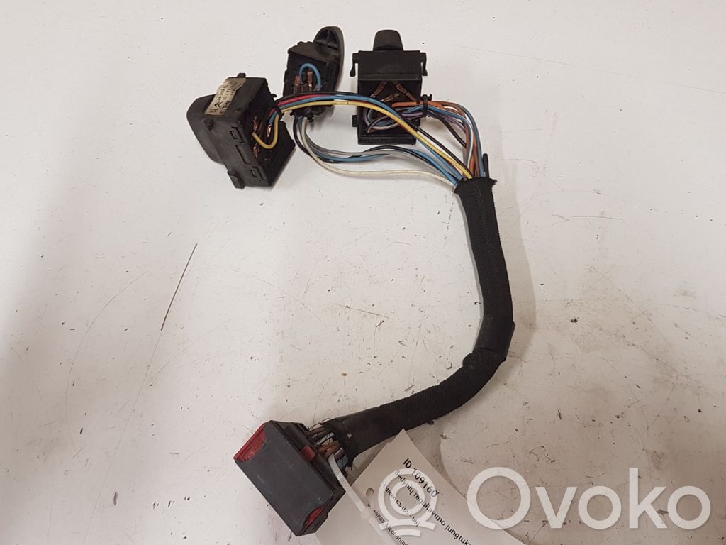 Citroen C5 Seat control switch 
