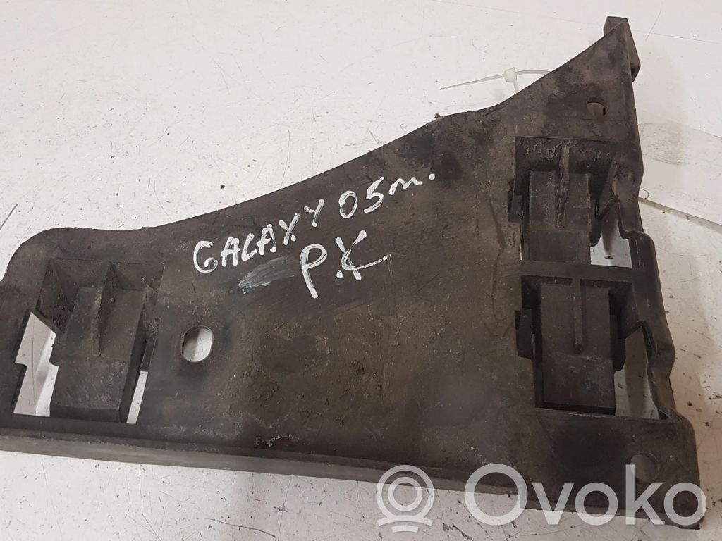 Front bumper mounting bracket   7M3807183