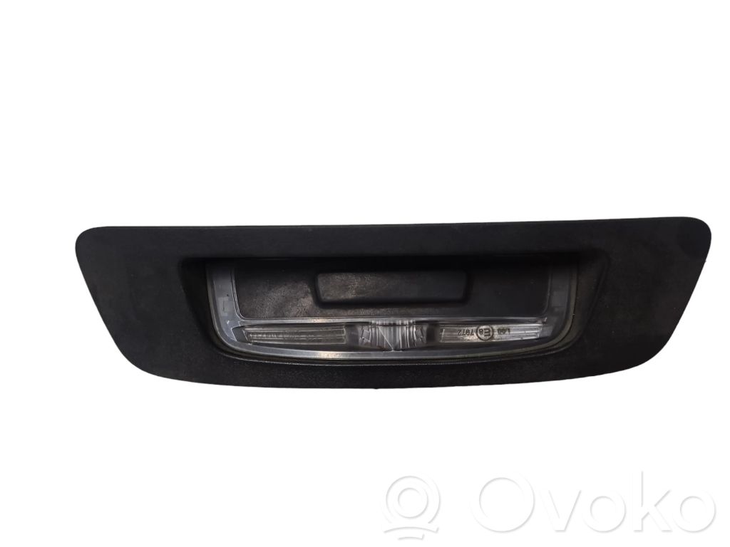 Opel Astra K Griff Taster Öffner Heckklappe Kofferraumdeckel 