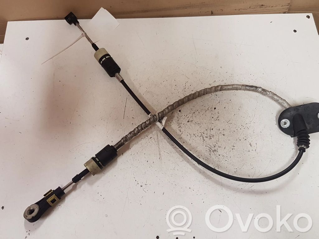 Volvo V40 Gear shift cable linkage 