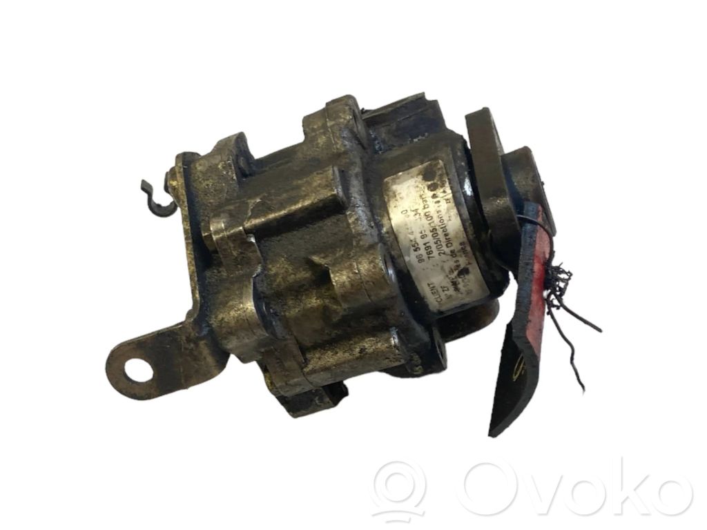 Citroen C5 Power steering pump 