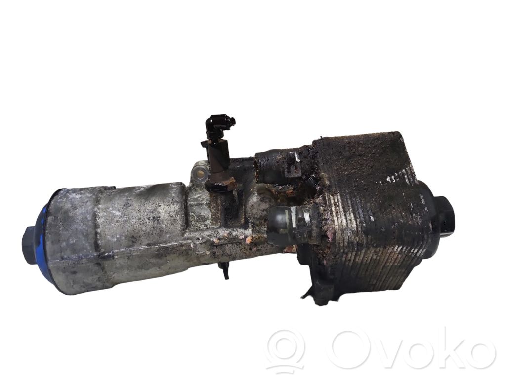 Volkswagen PASSAT B6 Supporto di montaggio del filtro dell’olio 