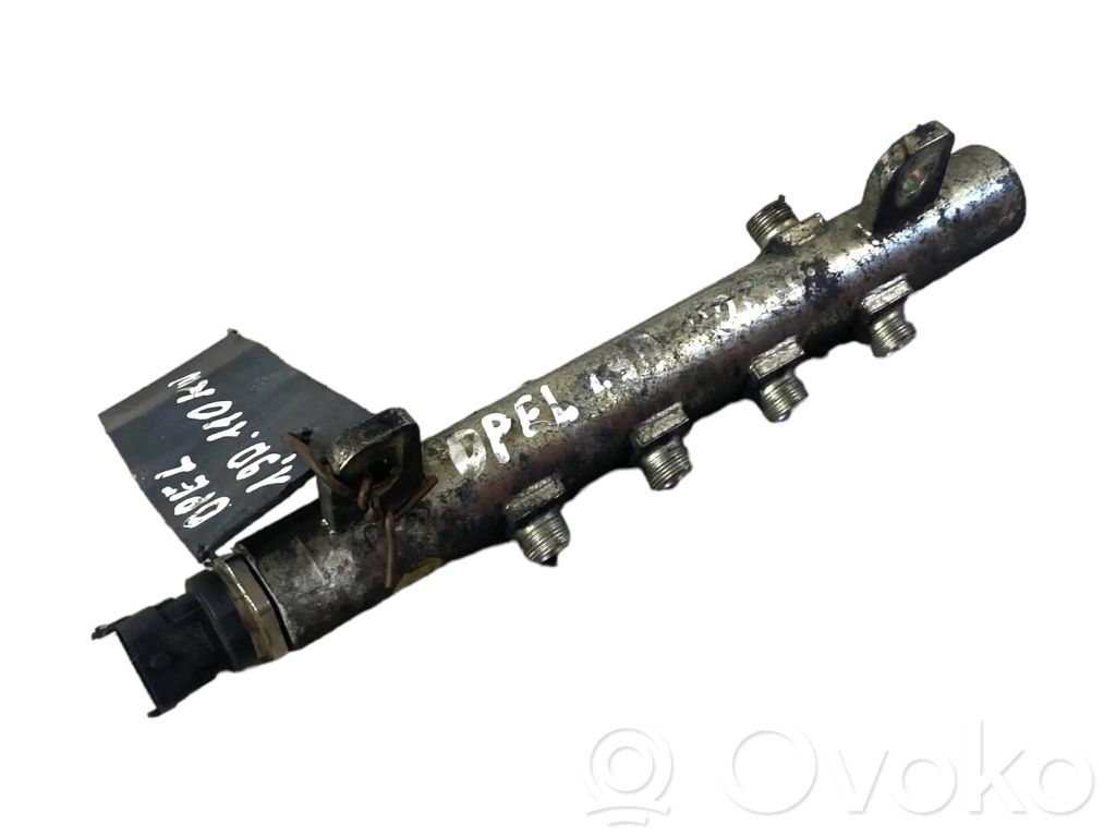Opel Vectra C Fuel main line pipe 