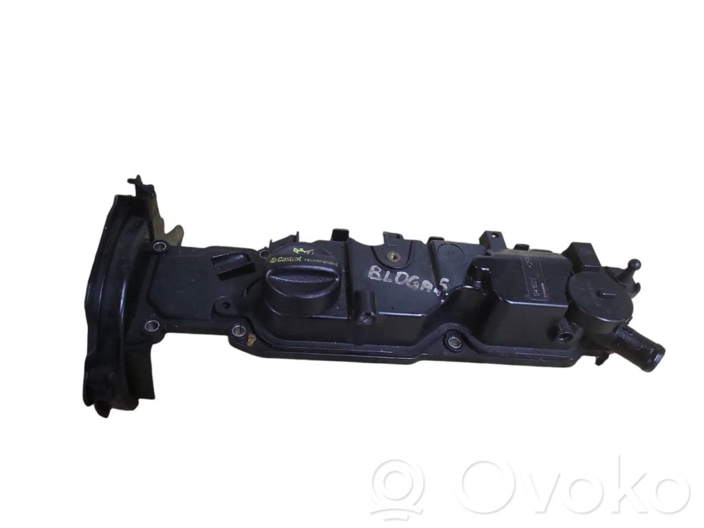 Volvo V40 Rocker cam cover 
