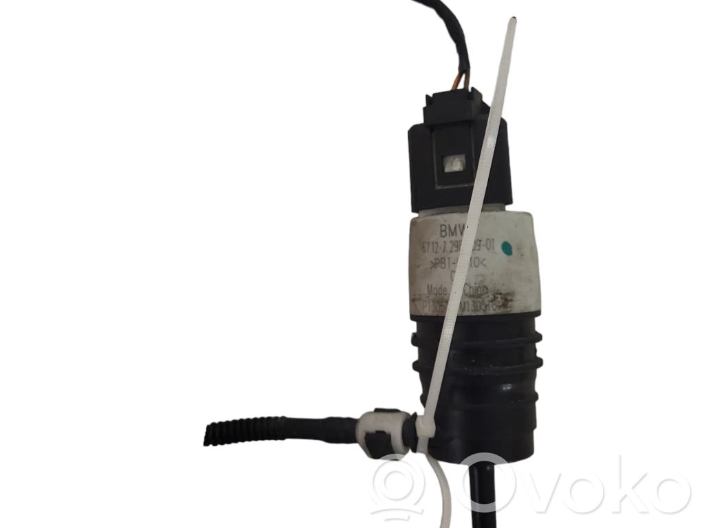 BMW 1 F20 F21 Windscreen/windshield washer pump 