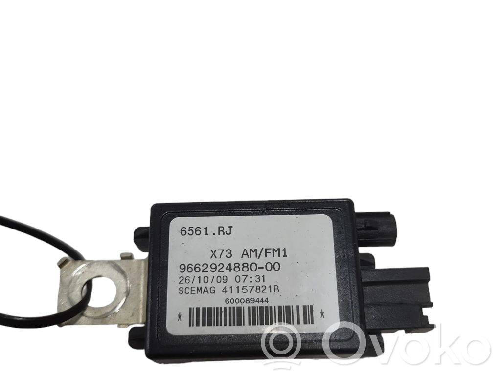Citroen C5 Aerial antenna amplifier 