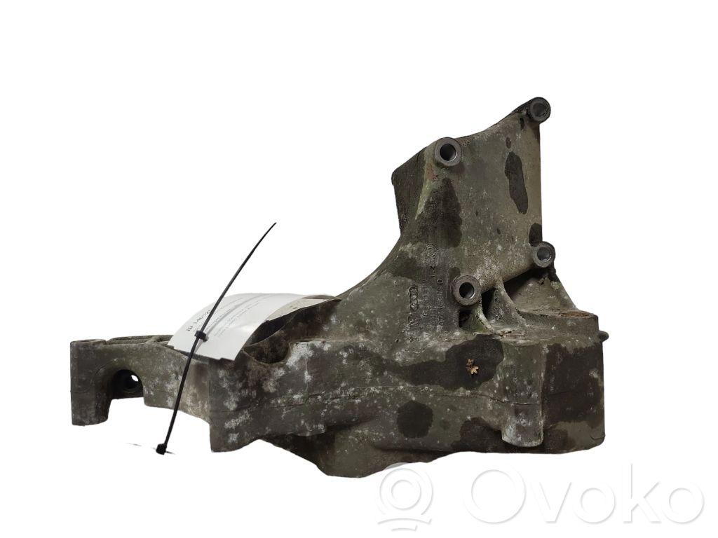 Volkswagen II LT Generator/alternator bracket 