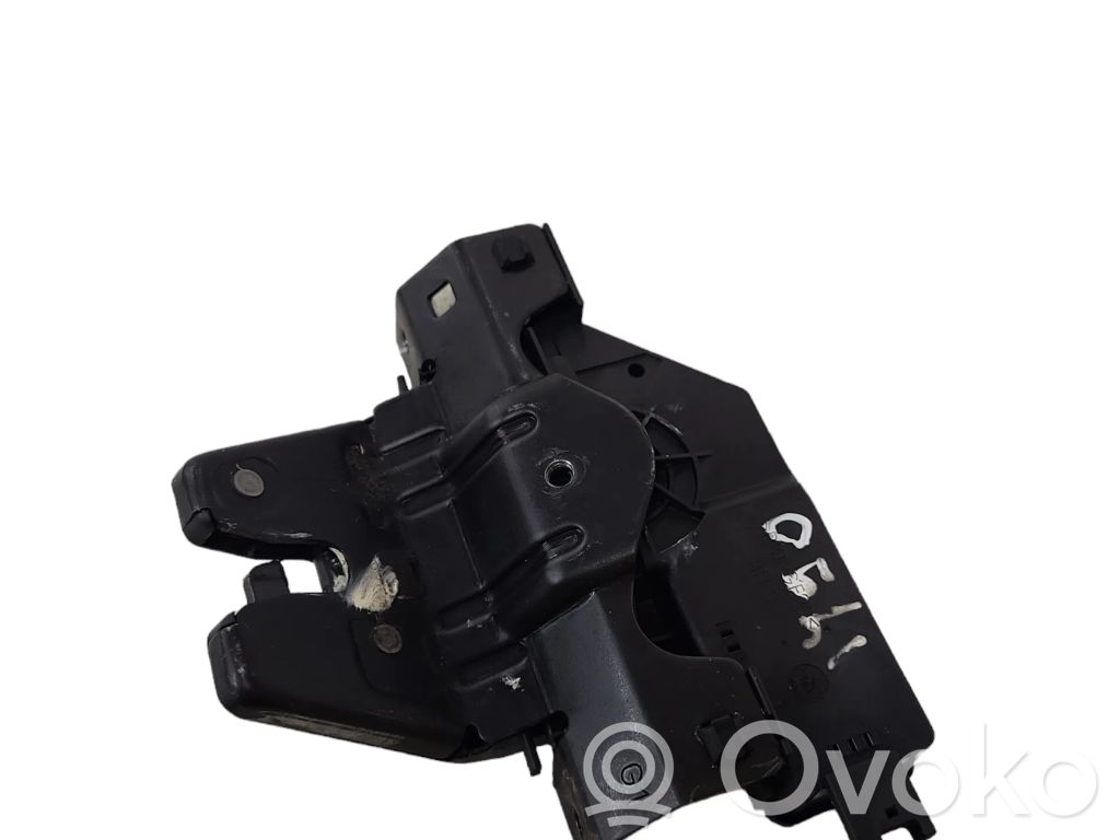 Serrure de loquet coffre   7840617