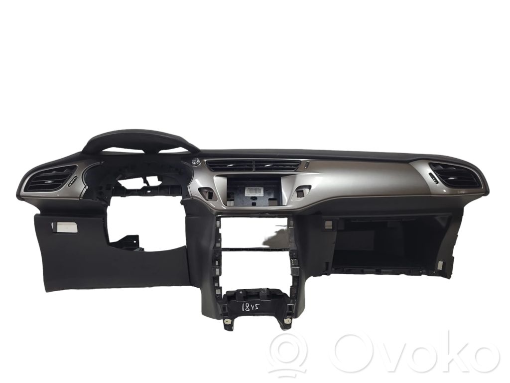 Panelė   9684151577,1012002,A515IP,1012004,248500,250106038,41505M,96835551ZD,9684150977
