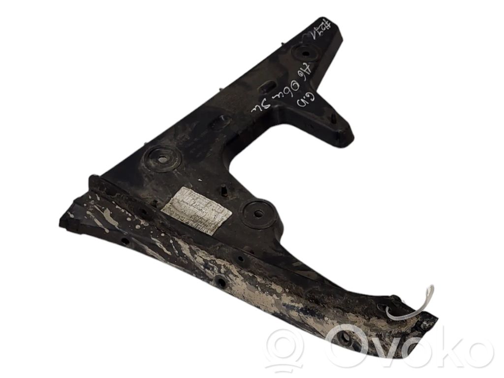 Audi A6 S6 C6 4F Staffa angolare del supporto di montaggio del paraurti