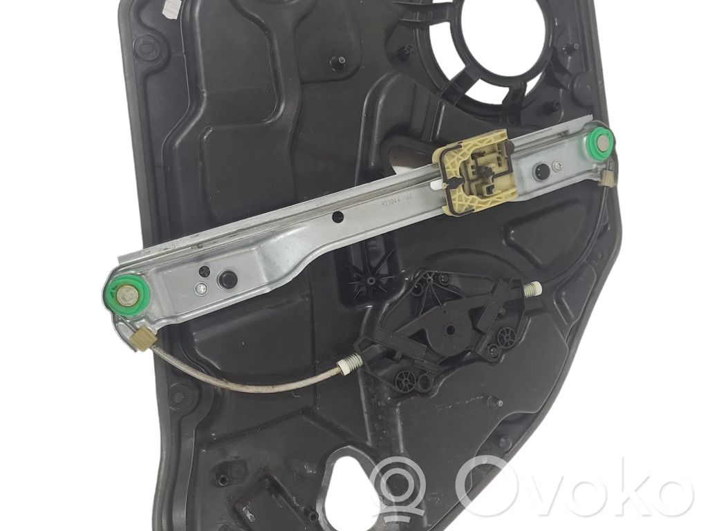 Volvo S60 Meccanismo di sollevamento del finestrino posteriore senza motorino
