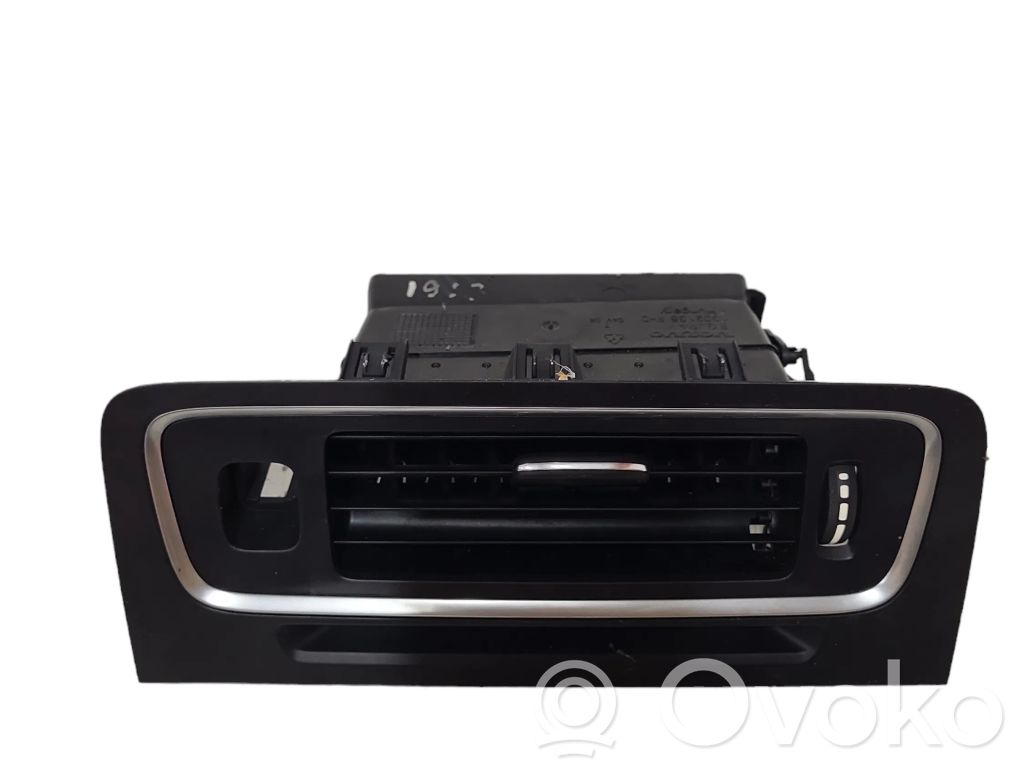 Volvo V70 Grilă ventilație centrală 