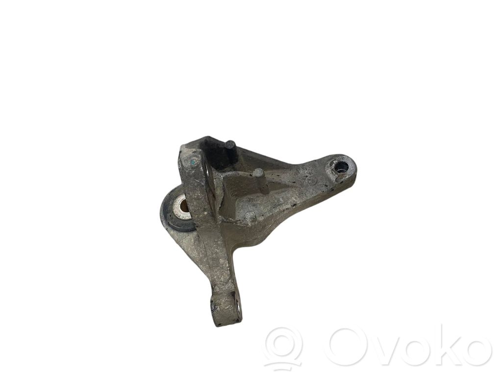 Engine mounting bracket   326B46