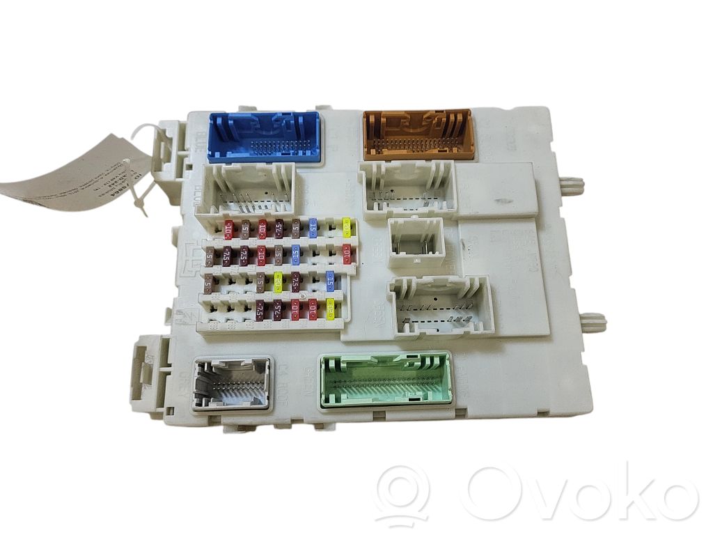 Volvo V40 Modul siguranțe 