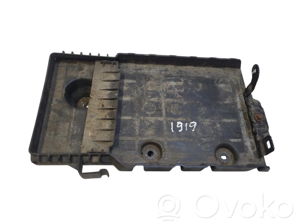Volvo V40 Vassoio batteria 