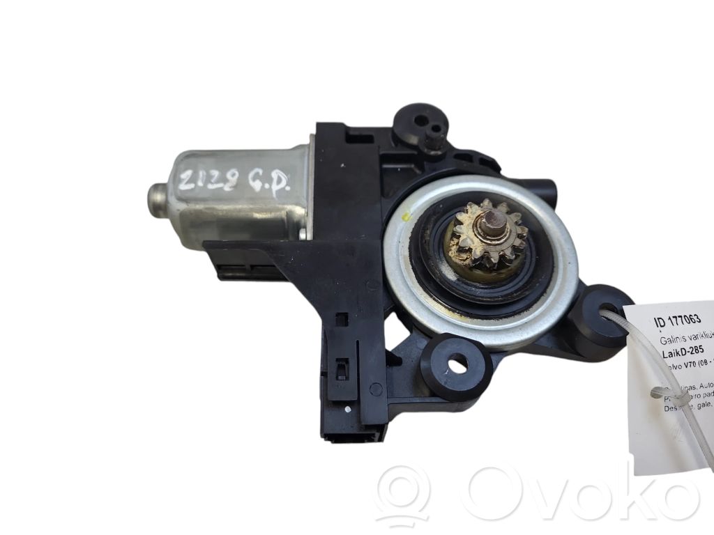 Volvo V70 Silniczek podnoszenia szyby drzwi tylnych 