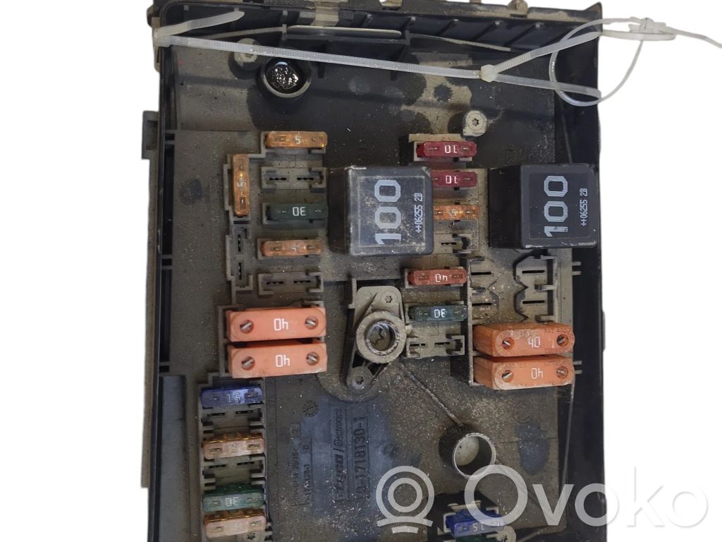 Módulo de fusible   017181301,1K0937820,0628185055