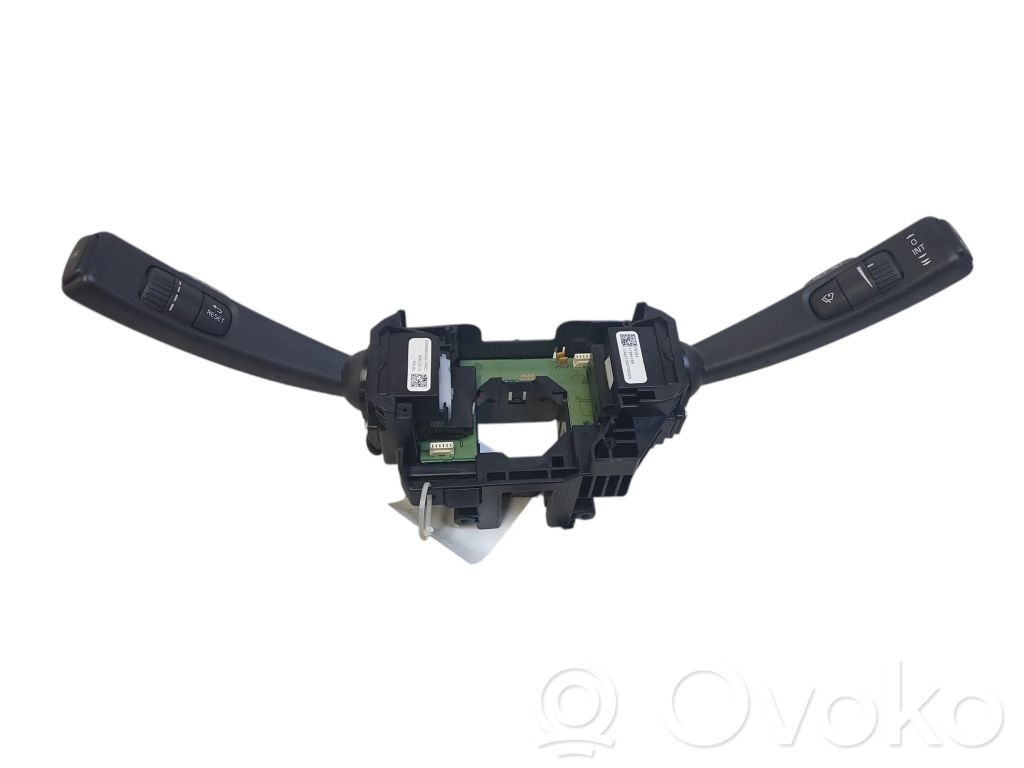 Volvo V40 Leva/interruttore dell’indicatore di direzione e tergicristallo