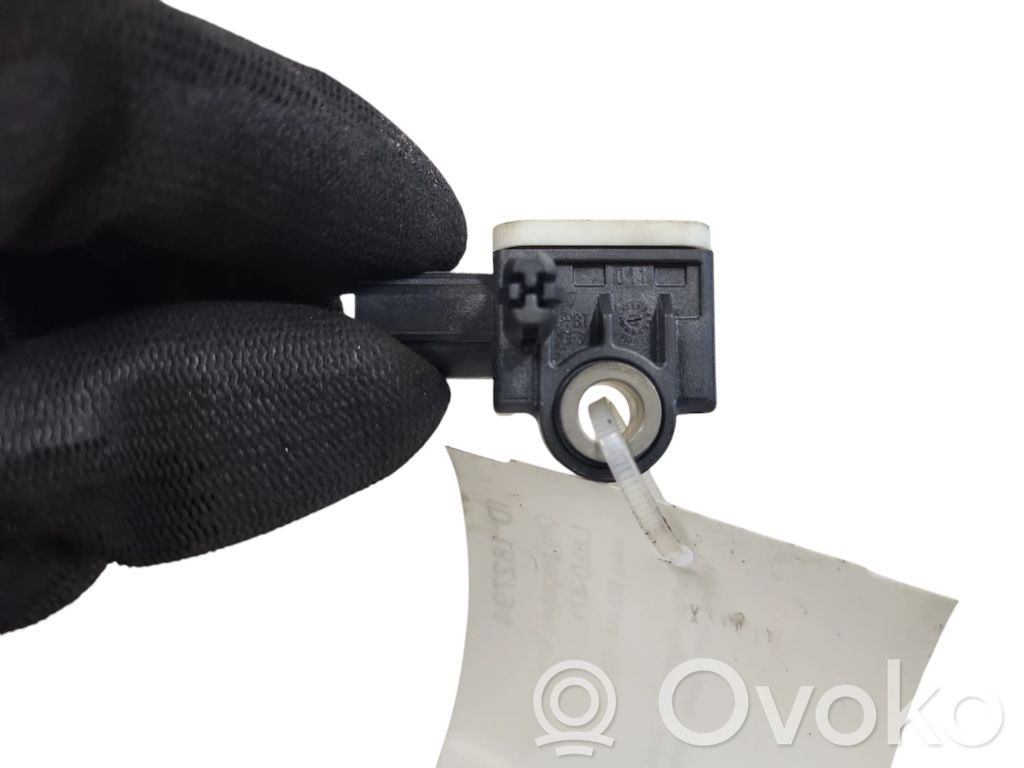 Sensor impacto/accidente para activar Airbag   31334336