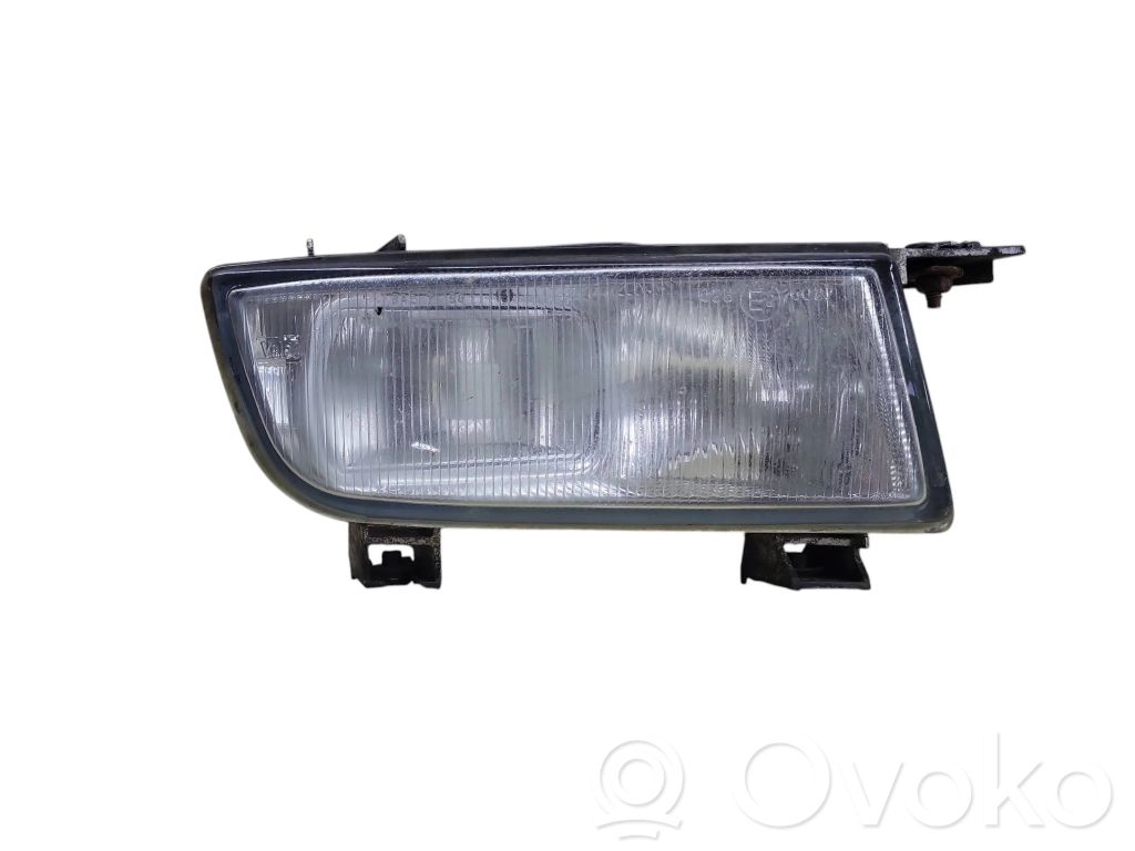 Saab 9-5 Miglas lukturis priekšā 