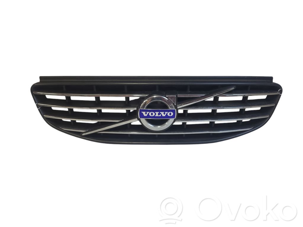 Volvo XC60 Maskownica / Grill / Atrapa górna chłodnicy 