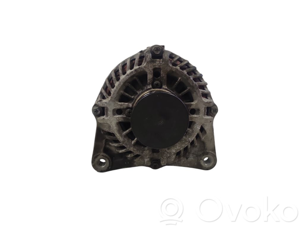 Nissan Juke I F15 Alternator 