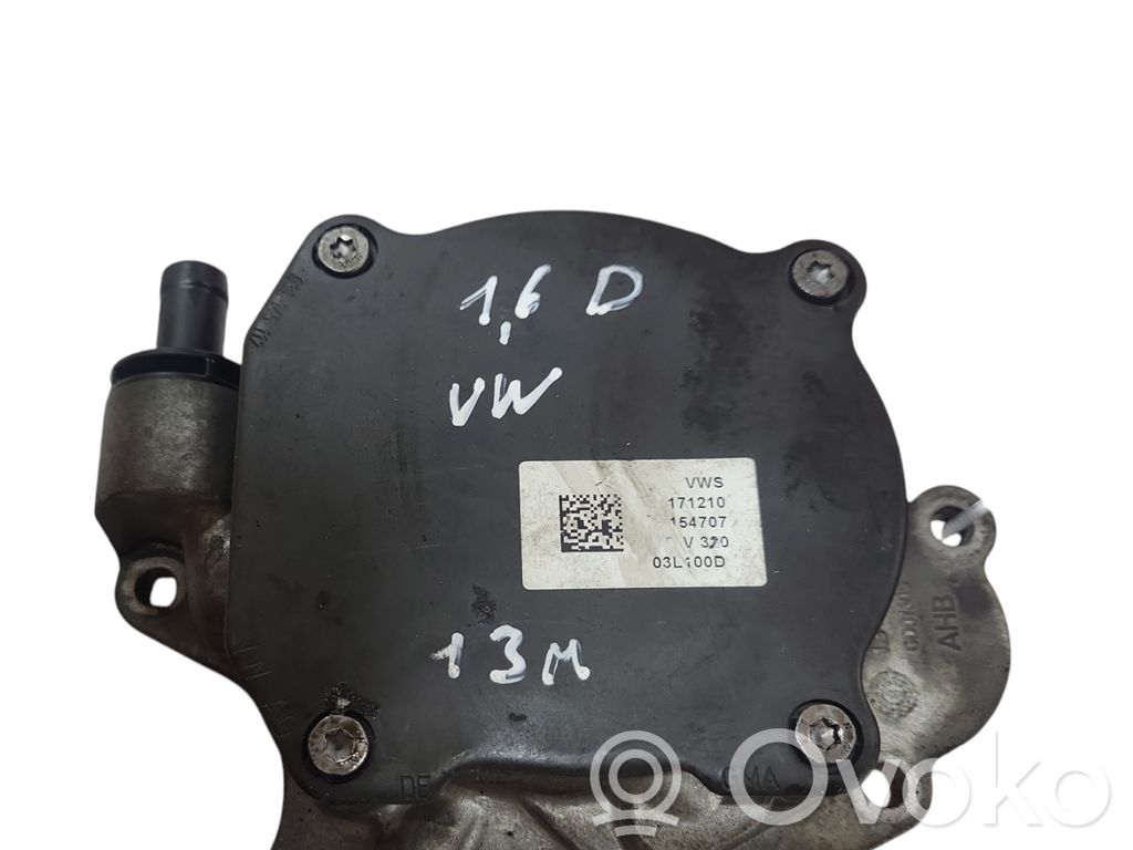 Audi A3 S3 8P Vacuum pump 