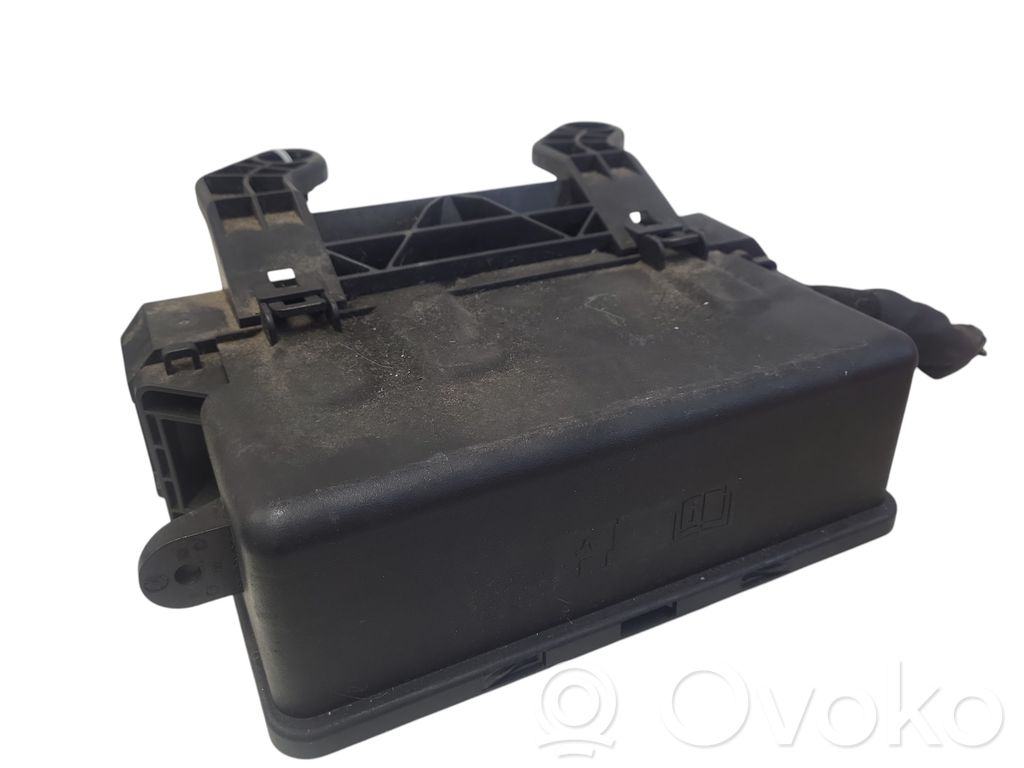 Módulo de fusible   E00021587,21162