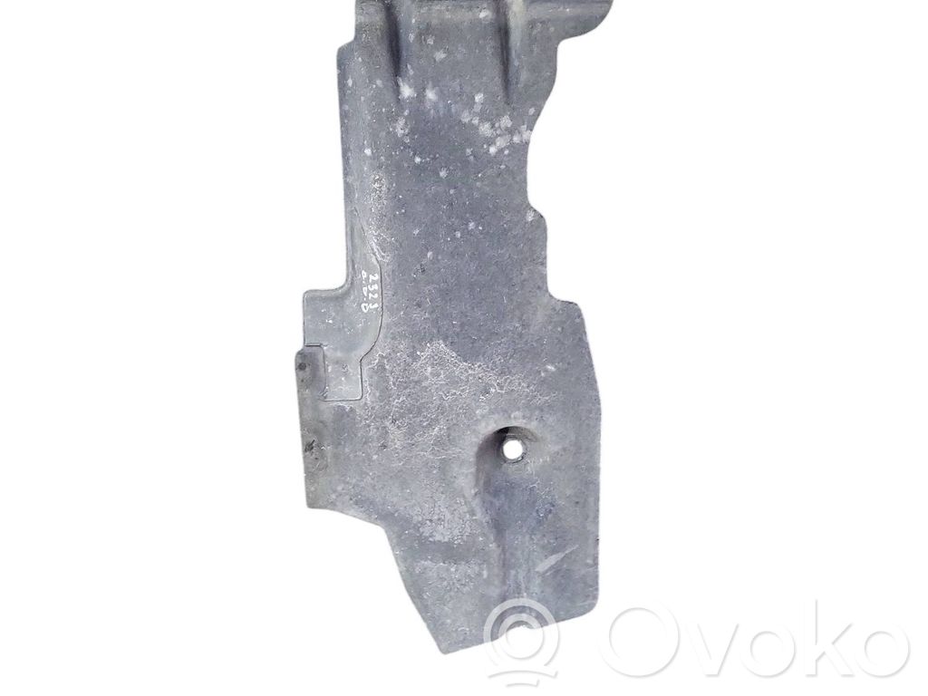 Volvo V40 Capac/apărătoare spate inferioară 
