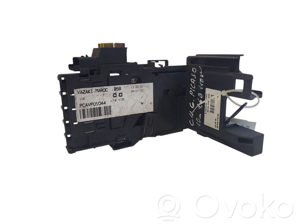 Citroen C4 Grand Picasso Positive wiring loom 