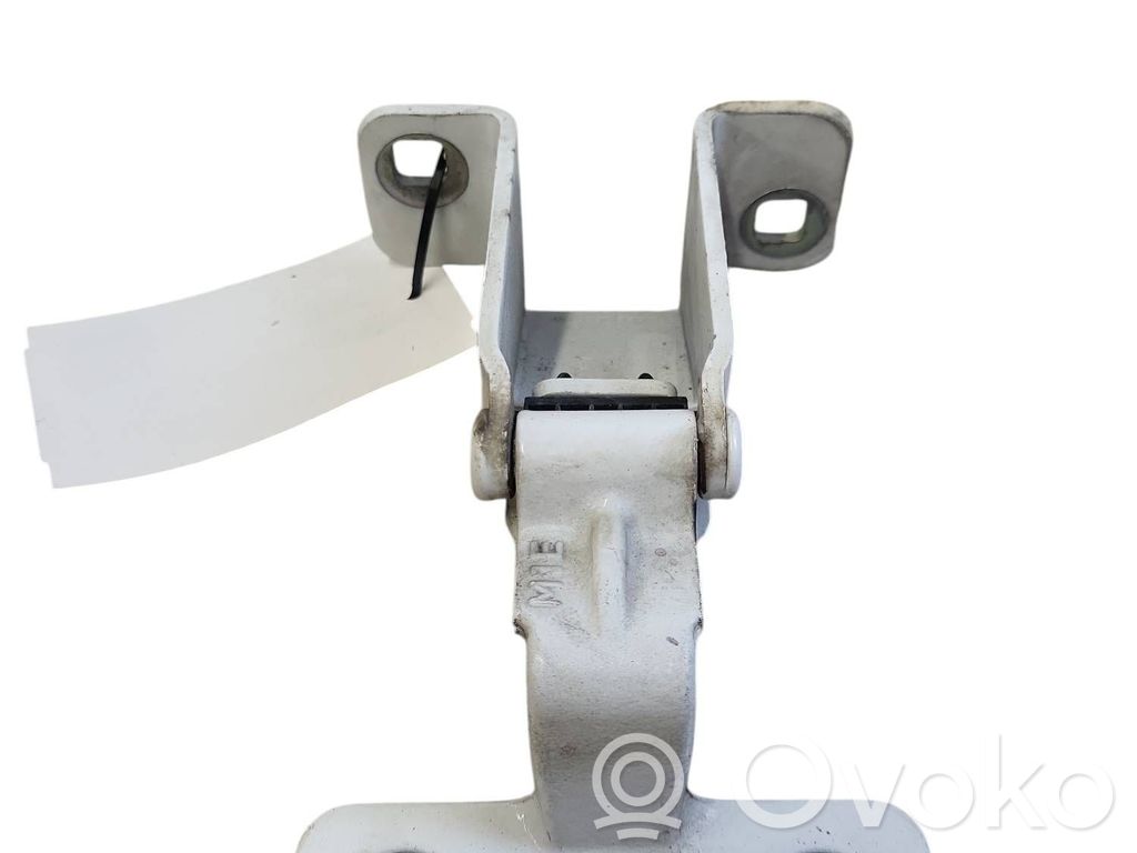 Renault Express Loading door lower hinge 