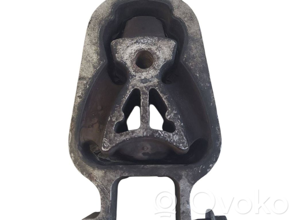 Ford S-MAX Engine mount bracket 